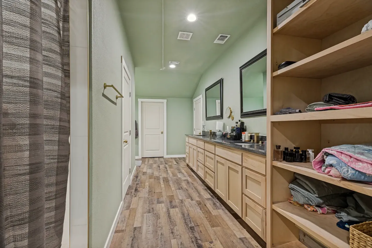 The Guest Apartment — additional view